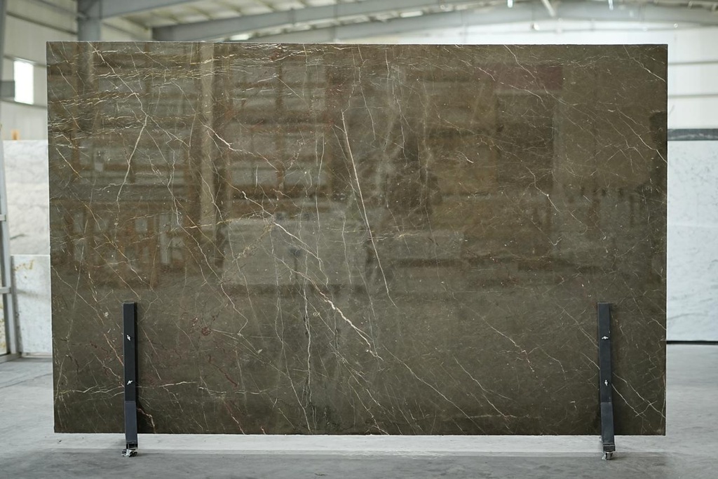 بلاطة رخام إمبريال براون 2 سم مصقولة بلوك #1922